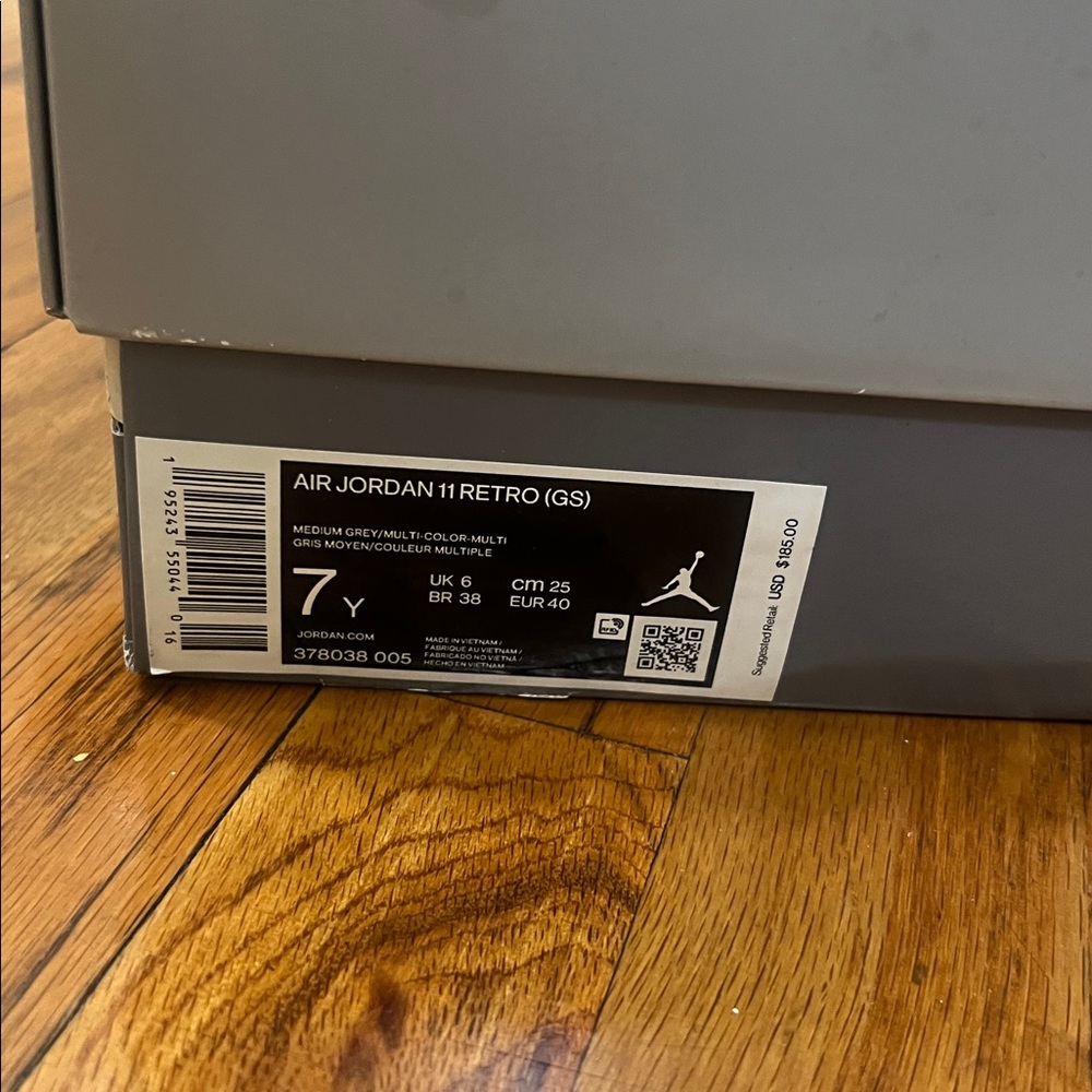 Jordan Cool Grey’s Size 7 GS - Picture 2 of 7